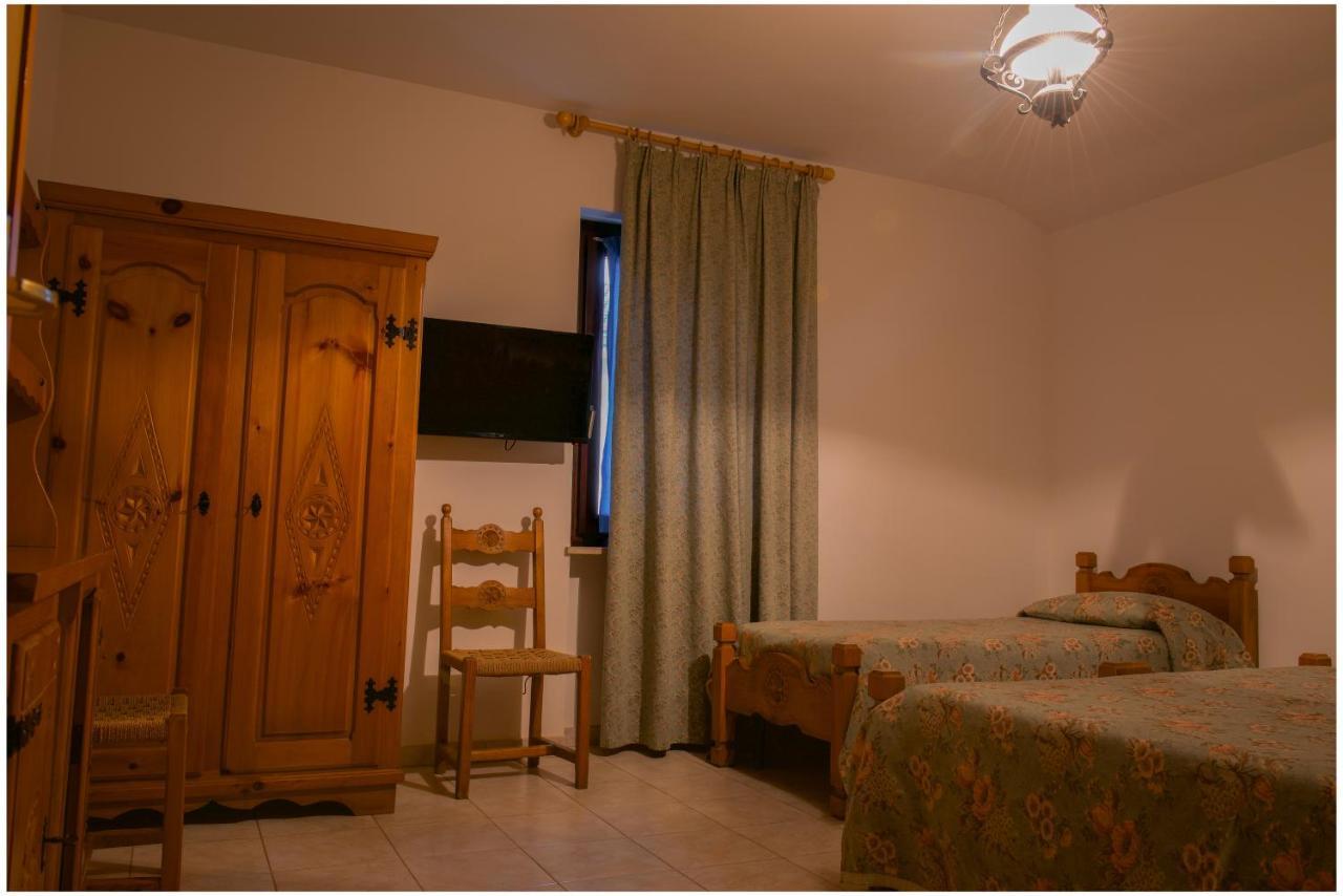 גרסאן Hotel Pezzoli1938 מראה חיצוני תמונה
